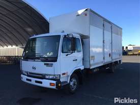 2002 Nissan Diesel UD MK190 - picture2' - Click to enlarge