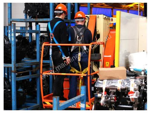 caption JLG 33 ft Vertical Mast Lift with Jib – Compact, Versatile & Ideal for Tight Spaces