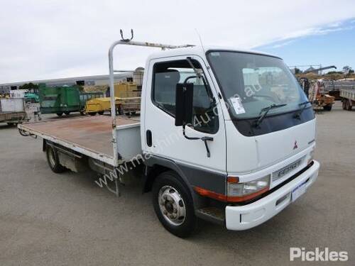 2004 Mitsubishi CANTER FE659