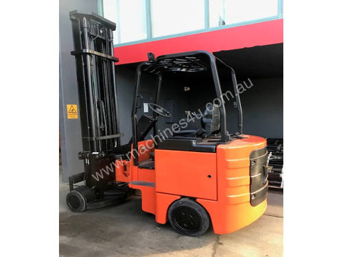 Good Condition Bendi B40 Aisle Articulated Forklift