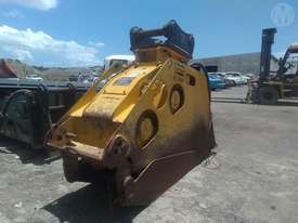 Atlas Copco BC2500 Bucket Crusher - picture1' - Click to enlarge