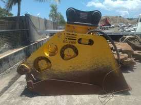 Atlas Copco BC2500 Bucket Crusher - picture2' - Click to enlarge