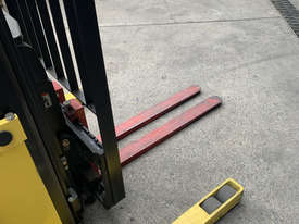 Hyster Electric Walkie Stacker - Hire - picture2' - Click to enlarge