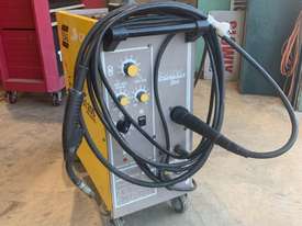Esab 205 Amp MIG Welder - picture1' - Click to enlarge