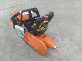 Stihl MS250 - picture0' - Click to enlarge