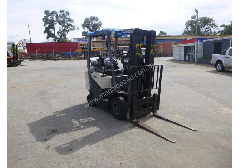 caption 2007 Crown CG18S-2 Container Mast (GA1228)