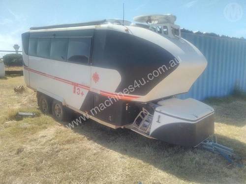 Kimberley Kampers Kruiser Black Caviar T3 19ft