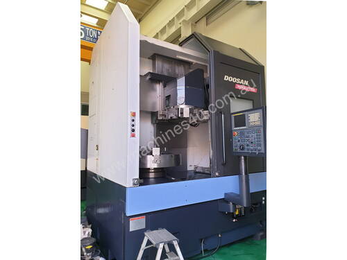 2009 Doosan VT-1100 CNC Vertical Lathe