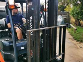 Toyota 32-8 FG18 Forklift  - picture0' - Click to enlarge