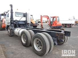 2000 Nissan UD CW320 6x4 Cab & Chassis - picture1' - Click to enlarge