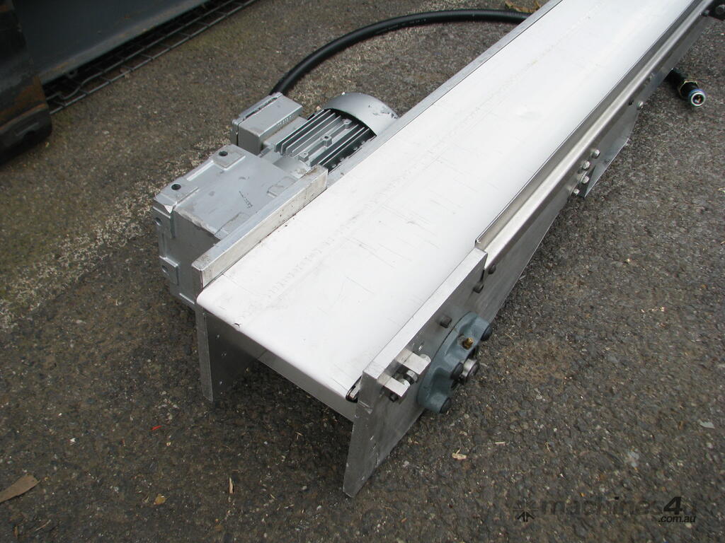 Used flat belt powered conveyor Stainless Motorised Belt Conveyor - 1m ...