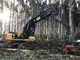 Caterpillar 320D FM Harvester - picture0' - Click to enlarge