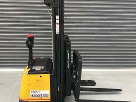 1.4T Battery Electric Walkie Reach Stacker - picture0' - Click to enlarge
