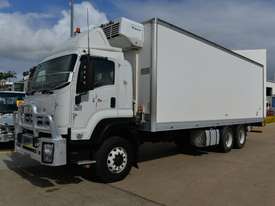 2009 ISUZU FXD 1000 - Pantech trucks - Refrigerated Truck - Freezer - picture0' - Click to enlarge