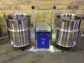 Cleveland TKET-6-T Electric Table Top Twin 23 Ltr Tilting Steam Kettle - picture0' - Click to enlarge