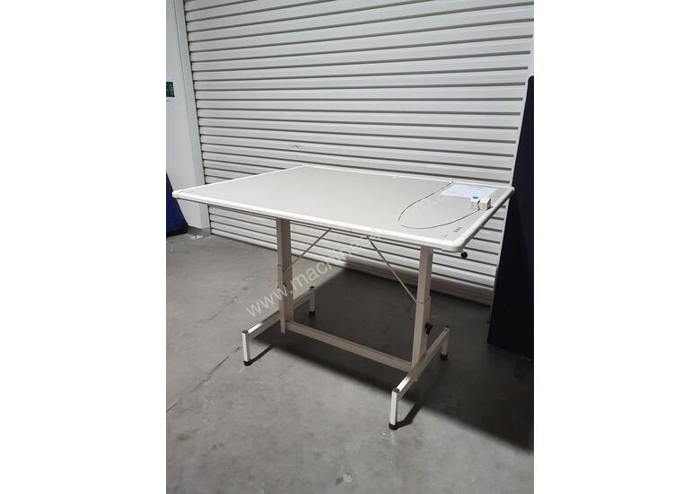 Used Numonics Numonics Accugrid Digitizer Table Electrical Equipment in