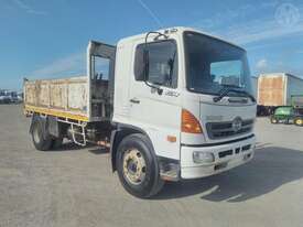 Hino Ranger - picture0' - Click to enlarge
