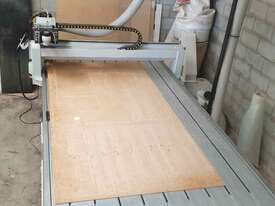 Multicam SR2515vi CNC router 2500 x 1500 bed - picture0' - Click to enlarge