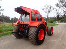 Kubota M108 FWA/4WD Tractor - picture1' - Click to enlarge