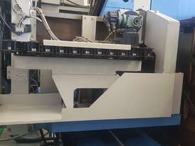 MAZAK  VTC - 200B - picture0' - Click to enlarge