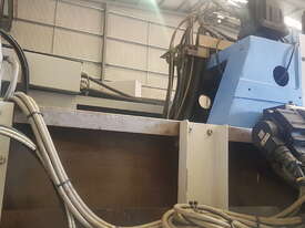 MAZAK  VTC - 200B - picture2' - Click to enlarge