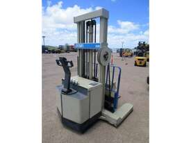 Crown 40WRTL174AD, 2.0T (4.4m Lift) All-Directional, Walkie-Reach 24V Forklift - Hire - picture0' - Click to enlarge