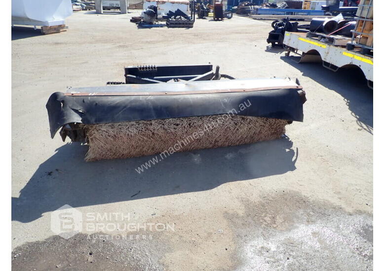 Used CATERPILLAR BA18 BROOM ATTACHMENT Skid Steer Broom in , Listed