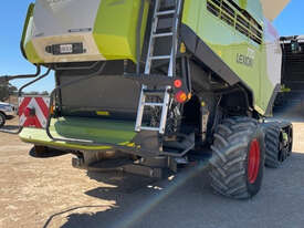 Claas Lexion 770TT Header(Combine) Harvester/Header - picture2' - Click to enlarge