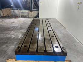 ASQUITH - SDT T-slotted floorplate - picture0' - Click to enlarge