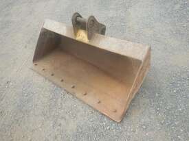 1200mm Mud Bucket to suit 3T - picture0' - Click to enlarge