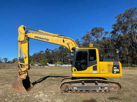 Komatsu PC160LC-8 Tracked-Excav Excavator - picture6' - Click to enlarge