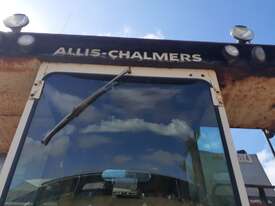 ALLIS CHALMERS N6 GLEANER HARVESTER - picture0' - Click to enlarge