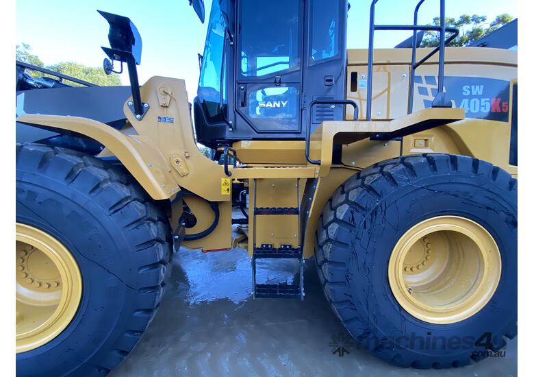 caption Sany SW405K Wheel Loader with Sany-Live Telematics
