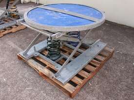 Pallet Leveller - picture0' - Click to enlarge