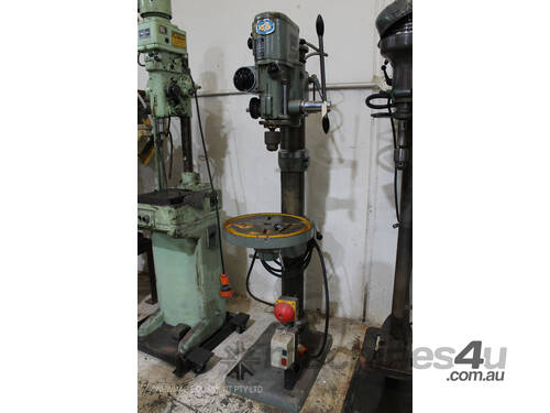 H5 3MT Geared Head Drill