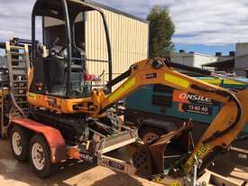 2016 JCB 8018 EXCAVATOR AND PLANT TRAILER PACKAGE U4225 - picture0' - Click to enlarge