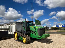 John Deere 9530T Tracked Tractor - picture0' - Click to enlarge
