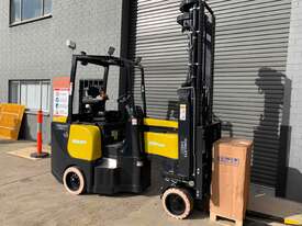 2 ton Articulated Forklift - picture0' - Click to enlarge