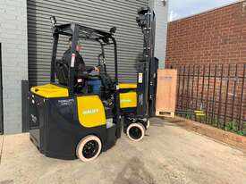 2 ton Articulated Forklift - picture1' - Click to enlarge