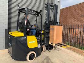 2 ton Articulated Forklift - picture2' - Click to enlarge