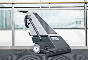 Nilfisk GU700A Commercial Vacuum