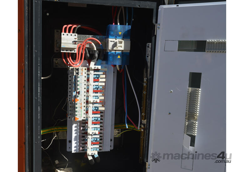 Used NHP Concept Premier Plus Mobile NHP Concept Premier Plus panel