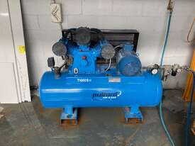 Air Compressor  - picture0' - Click to enlarge