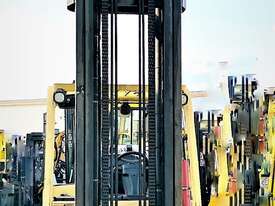 7.0T LPG Counterbalance Forklift  - picture0' - Click to enlarge