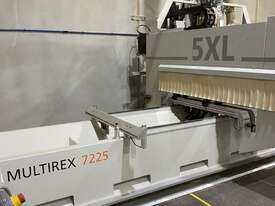 5 axis Holzher CNC - picture2' - Click to enlarge