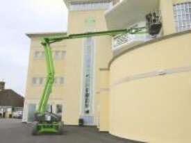 HR17 Hybrid 4x4 Self Propelled Boom Lift - picture2' - Click to enlarge