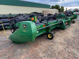 John Deere 640D 40ft Draper - picture2' - Click to enlarge