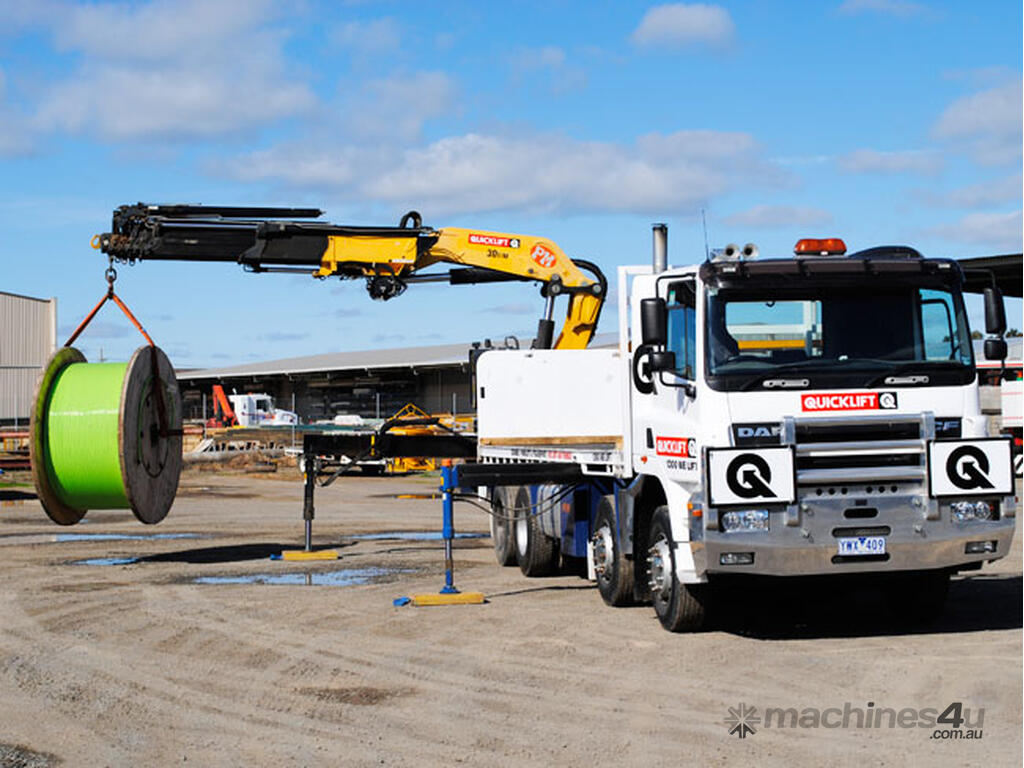 Hire daf CRANE TRUCK SERVICES Hiab Crane Truck in SHEPPARTON, VIC