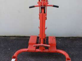 Hydraulic Drum Lifter - picture1' - Click to enlarge
