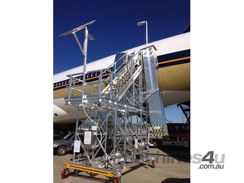 B777 Rear Service Stairs  - Towable